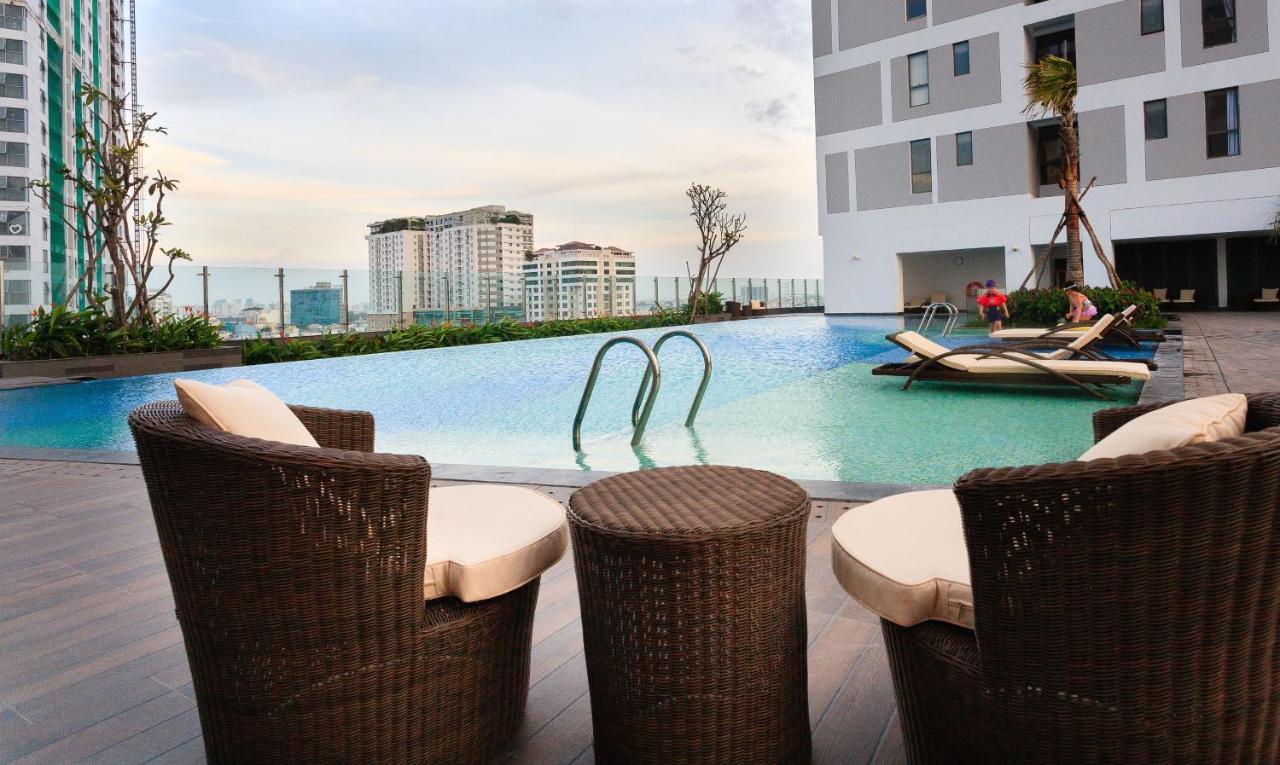 River Inn Apartment With Pool & Gym โฮจิมินห์ซิตี้ ภายนอก รูปภาพ